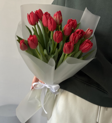 15 пионовидных тюльпанов 💔 - Доставка цветов в Екатеринбурге