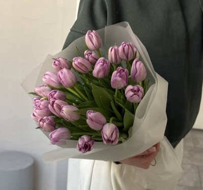 25 лавандовых тюльпанов  - Доставка цветов в Екатеринбурге
